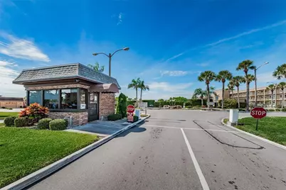 542 Boca Ciega Point Boulevard N #2108, Madeira Beach, FL 33708 - Photo 37