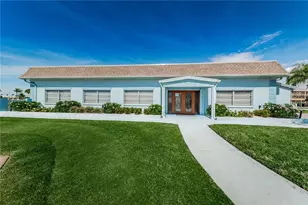 542 Boca Ciega Point Blvd N, Madeira Beach, FL 33708 - Photo 35