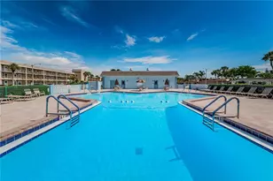 542 Boca Ciega Point Blvd N, Madeira Beach, FL 33708 - Photo 33