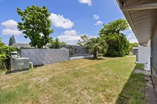 7025 Kingsway Dr, Port Richey, FL 34668 - Photo 21