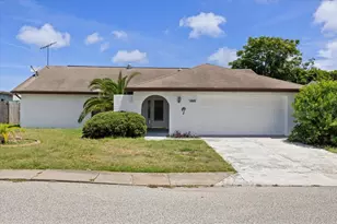 7025 Kingsway Dr, Port Richey, FL 34668 - Photo 17