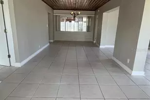 360 72nd Ave, Saint Petersburg, FL 33706 - Photo 5