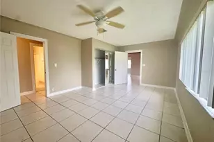 360 72nd Ave, Saint Petersburg, FL 33706 - Photo 13