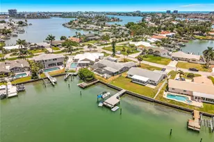 7905 11th Ave S, Saint Petersburg, FL 33707 - Photo 41