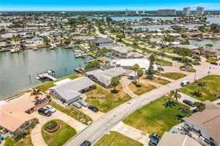 7905 11th Ave S, Saint Petersburg, FL 33707 - Photo 43
