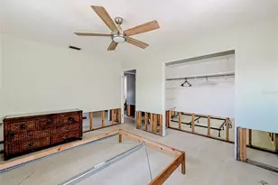 7905 11th Ave S, Saint Petersburg, FL 33707 - Photo 17