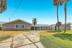 7905 11th Ave S, Saint Petersburg, FL 33707 - Photo 3