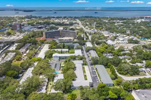400 Glennes Ln, Dunedin, FL 34698 - Photo 25