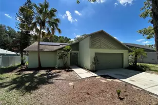 18425 Swan Lake Dr, Lutz, FL 33549 - Photo 19