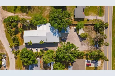 826 W Shell Point Street, Ruskin, FL 33570 - Photo 31
