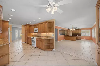 1242 W Del Webb Boulevard, Sun City Center, FL 33573 - Photo 13