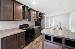 7239 Rooks Dr, Wesley Chapel, FL 33545 - Photo 9