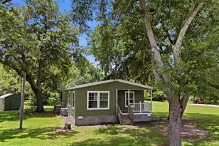 7239 Rooks Dr, Wesley Chapel, FL 33545 - Photo 3