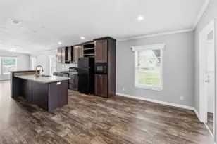 7239 Rooks Dr, Wesley Chapel, FL 33545 - Photo 5
