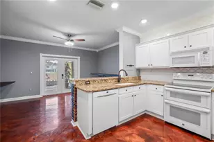 6130 Osprey Lake Cir, Riverview, FL 33578 - Photo 11