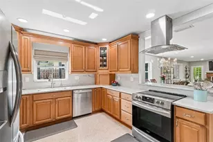 1743 Eagles Nest Dr, Belleair, FL 33756 - Photo 15