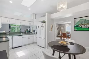 12512 Hollybrook Ln, Hudson, FL 34669 - Photo 11