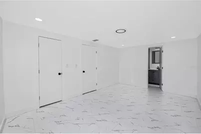 4095 Locust Street NE, Saint Petersburg, FL 33703 - Photo 27