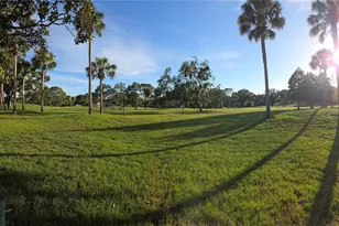 13626 Greenfield Dr, Tampa, FL 33618 - Photo 17
