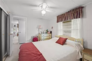 36957 Grace Ave, Zephyrhills, FL 33542 - Photo 23