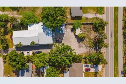 815 2nd Avenue NW, Ruskin, FL 33570 - Photo 17