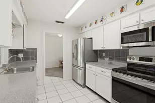 900 Mainsail Way, Palm Harbor, FL 34685 - Photo 11