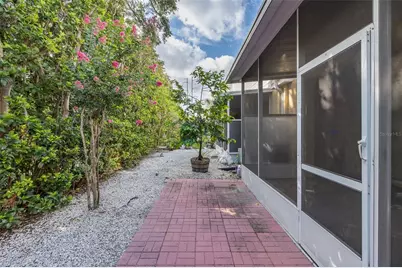 2989 Estancia Place, Clearwater, FL 33761 - Photo 39