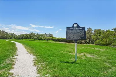 412 Pennsylvania Avenue, Palm Harbor, FL 34683 - Photo 41