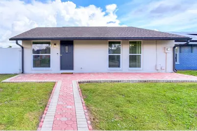 8541 Briar Grove Circle, Tampa, FL 33615 - Photo 1