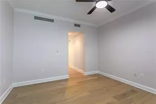 300 Beach Dr NE, Saint Petersburg, FL 33701 - Photo 15