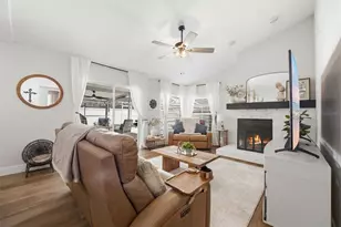 2409 Arborwood Dr, Valrico, FL 33596 - Photo 17