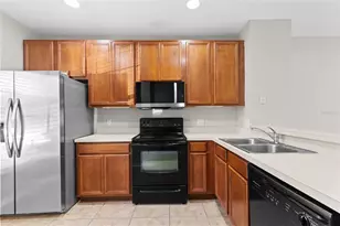 20414 Berrywood Ln, Tampa, FL 33647 - Photo 5