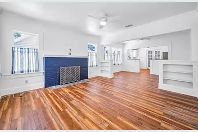 1100 35th Avenue N, Saint Petersburg, FL 33704 - Photo 9