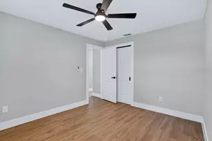 950 26th Ave S, Saint Petersburg, FL 33705 - Photo 19