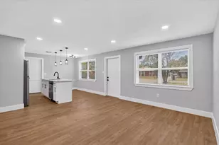950 26th Ave S, Saint Petersburg, FL 33705 - Photo 5