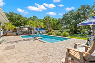 121 Carlyle Dr, Palm Harbor, FL 34683 - Photo 13