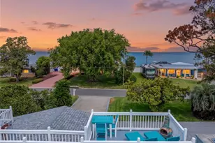 121 Carlyle Dr, Palm Harbor, FL 34683 - Photo 25