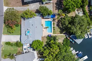 121 Carlyle Dr, Palm Harbor, FL 34683 - Photo 11