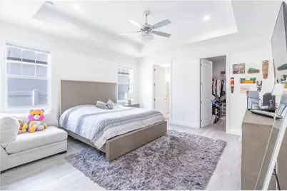 8307 N Gomez Avenue, Tampa, FL 33614 - Photo 11