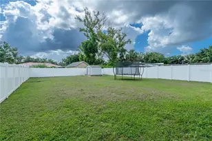8307 N Gomez Ave, Tampa, FL 33614 - Photo 31