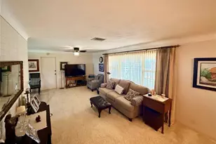 6086 28th Ave N, Saint Petersburg, FL 33710 - Photo 3