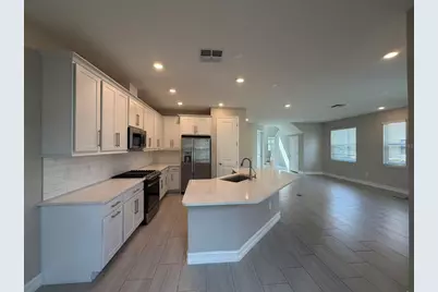 4565 Ancona Way, Wesley Chapel, FL 33543 - Photo 3