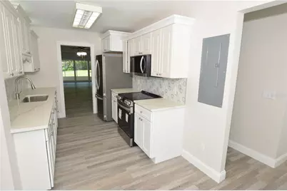 143 Boca Ciega Point Boulevard N, Saint Petersburg, FL 33708 - Photo 11