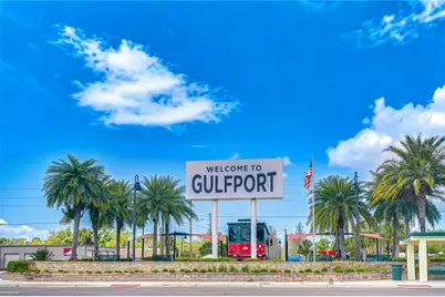 3017 49th Street S #10, Gulfport, FL 33707 - Photo 9