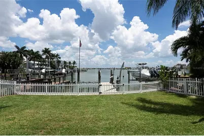 303 Bath Club Boulevard N, North Redington Beach, FL 33708 - Photo 27