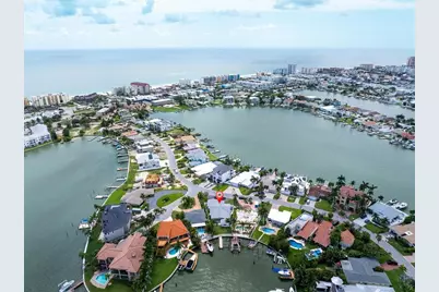 303 N Bath Club Boulevard N, North Redington Beach, FL 33708 - Photo 47