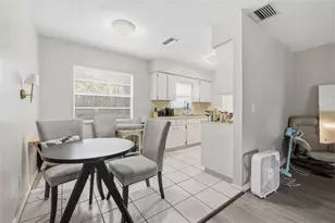 2601 61st Ave N, Saint Petersburg, FL 33714 - Photo 15