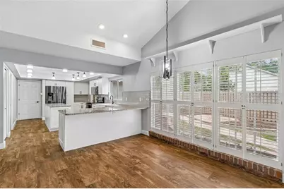 18106 Fairmead Court, Lutz, FL 33548 - Photo 11