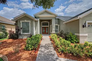 4332 Swift Cir, Valrico, FL 33596 - Photo 3