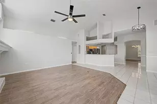 4332 Swift Cir, Valrico, FL 33596 - Photo 17